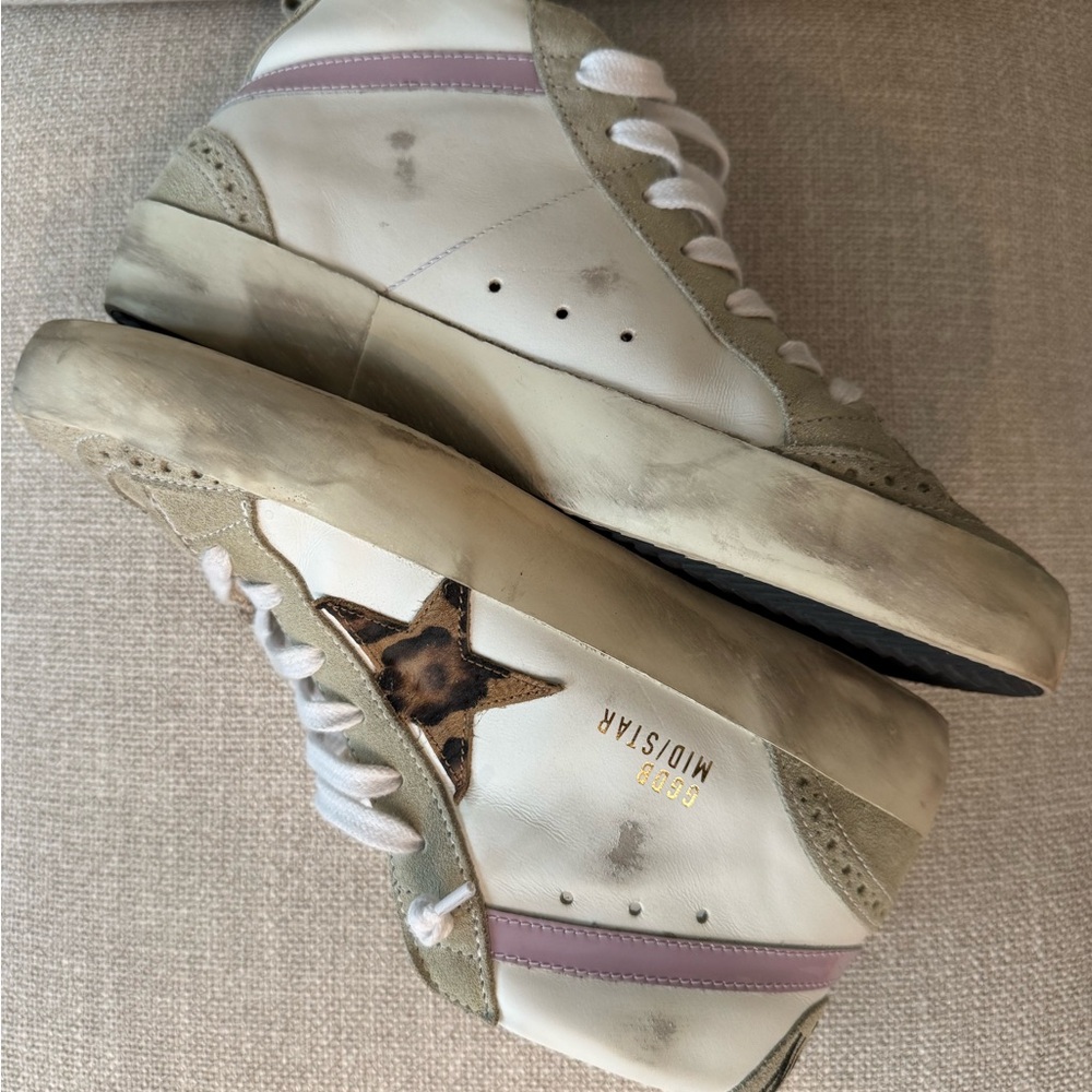 Golden Goose White and Gray Sneakers with Leopard Star - Picture 10 of 10